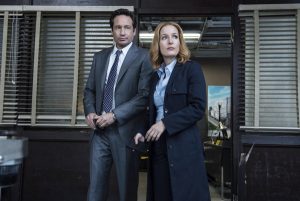 THE X-FILES: L-R: David Duchovny and Gillian Anderson in the "Home Again" episode of THE X-FILES airing Monday, Feb. 8 (8:00-9:00 PM ET/PT) on FOX. ©2016 Fox Broadcasting Co. Cr: Ed Araquel/FOX