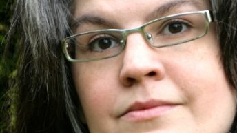 Guest post: Hiking in Shifting Sands: On loving dunes and Dune by Wendy N Wagner